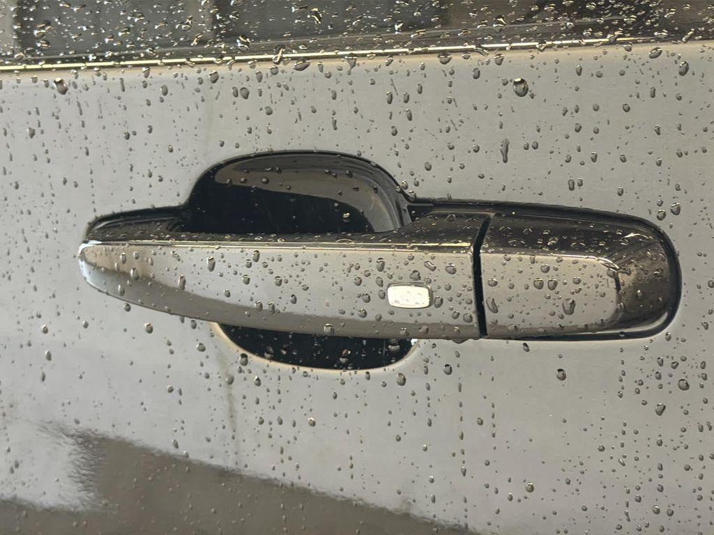 used 2019 Chevrolet Traverse car, priced at $23,753