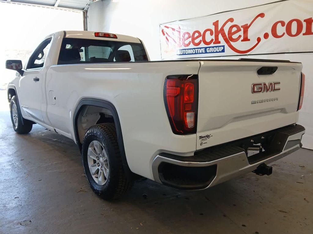 new 2025 GMC Sierra 1500 car, priced at $41,882