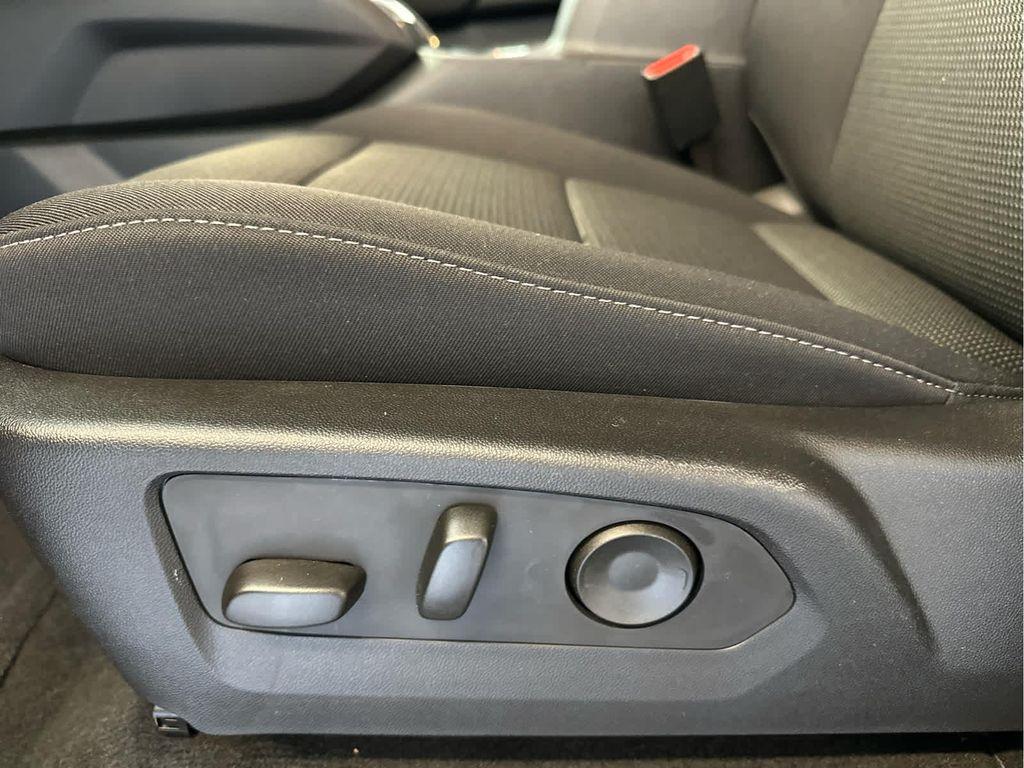 new 2025 GMC Canyon car, priced at $41,895