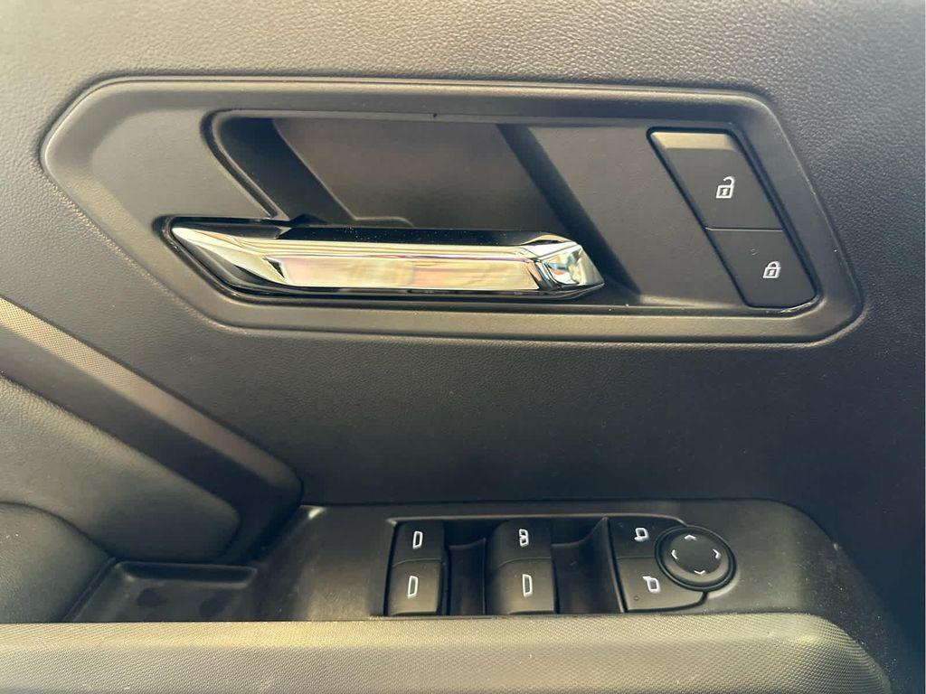 new 2025 GMC Canyon car, priced at $41,895