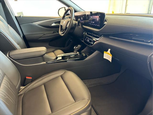 new 2025 Buick Envista car, priced at $30,830