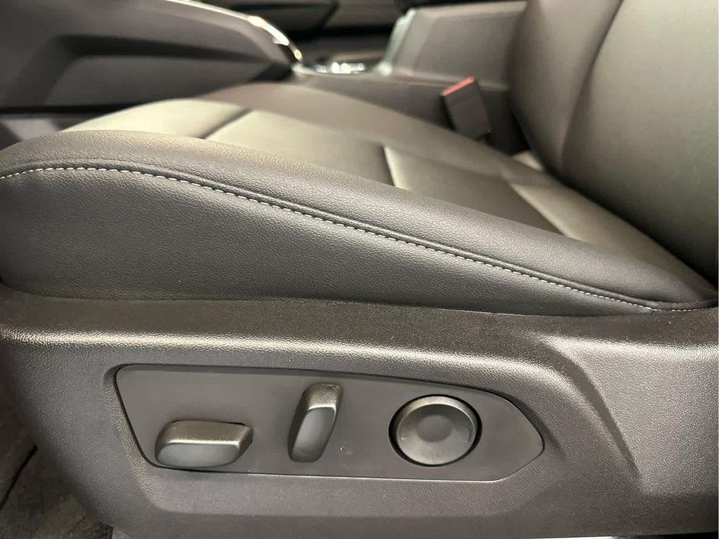 new 2025 GMC Canyon car, priced at $42,715