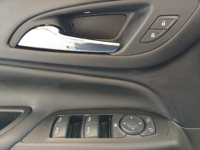 used 2023 Chevrolet Equinox car, priced at $22,600