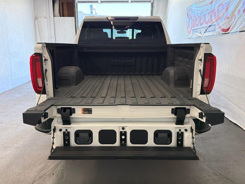 used 2020 GMC Sierra 1500 car, priced at $32,900