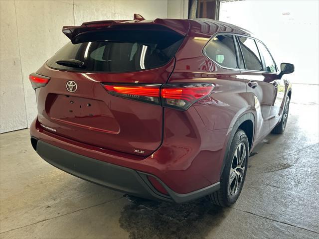 used 2023 Toyota Highlander car, priced at $36,430