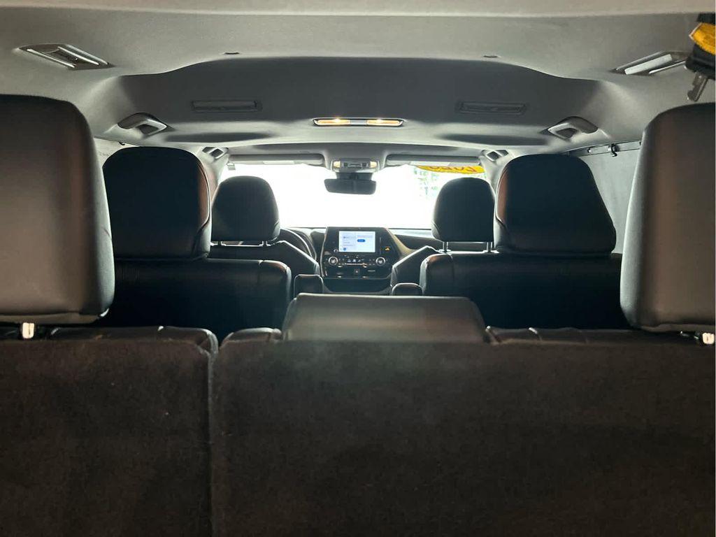used 2023 Toyota Highlander car, priced at $36,500
