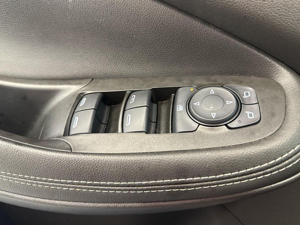 used 2023 Buick Encore GX car, priced at $23,600