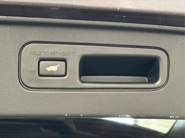 used 2023 Honda Pilot car, priced at $38,240