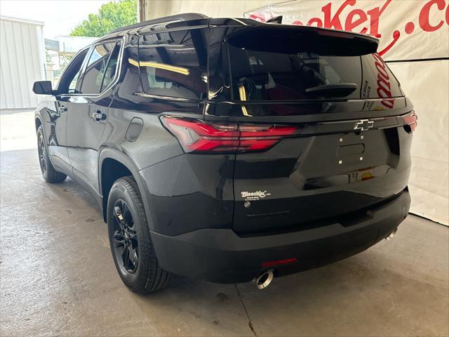 used 2022 Chevrolet Traverse car, priced at $28,777