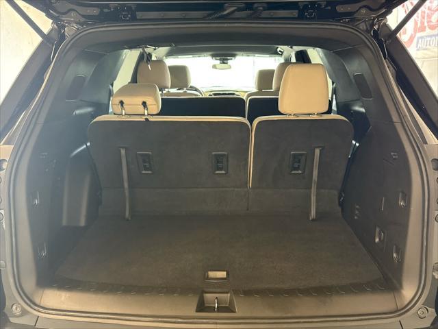 used 2022 Chevrolet Traverse car, priced at $28,777
