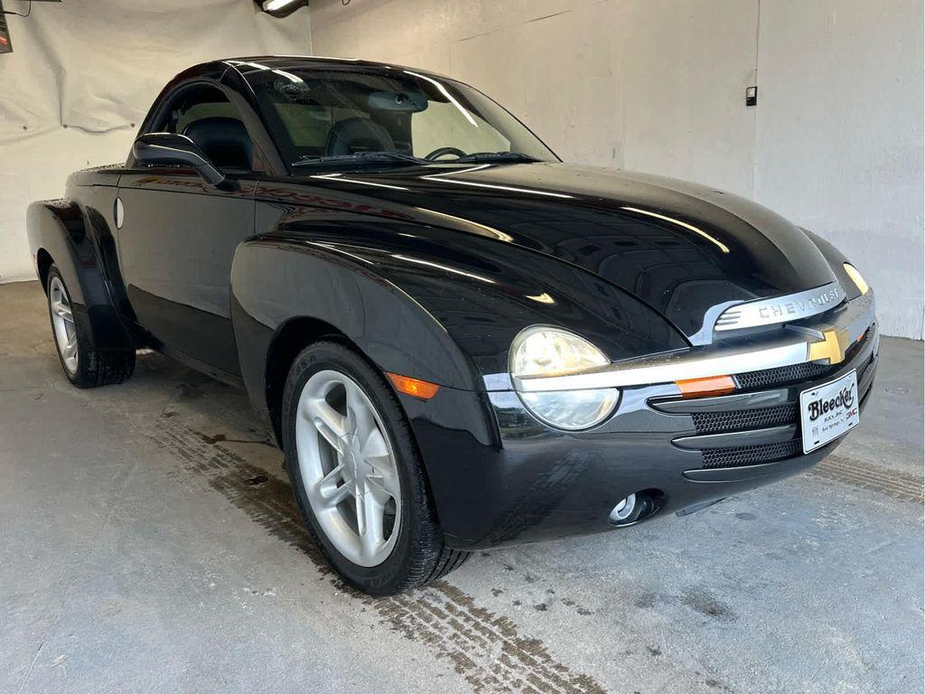 used 2004 Chevrolet SSR car, priced at $22,500