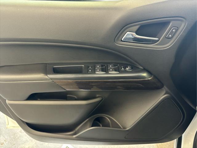 used 2022 GMC Canyon car, priced at $28,995