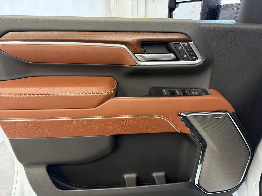 new 2026 GMC Sierra 2500 car, priced at $98,165