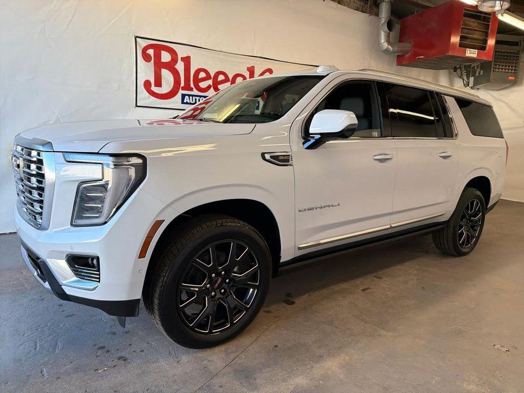 new 2026 GMC Yukon XL car, priced at $95,555