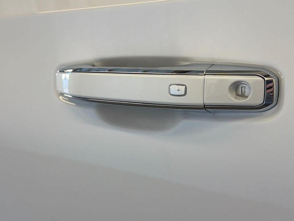 new 2026 GMC Yukon XL car, priced at $95,555