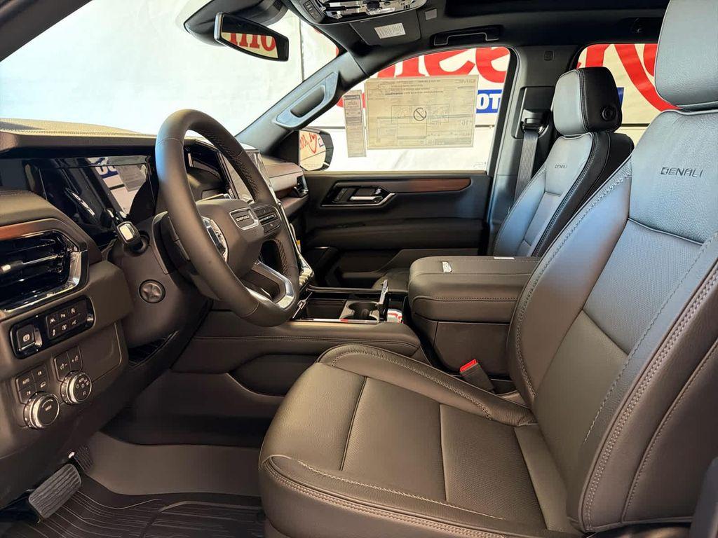 new 2026 GMC Yukon XL car, priced at $95,555