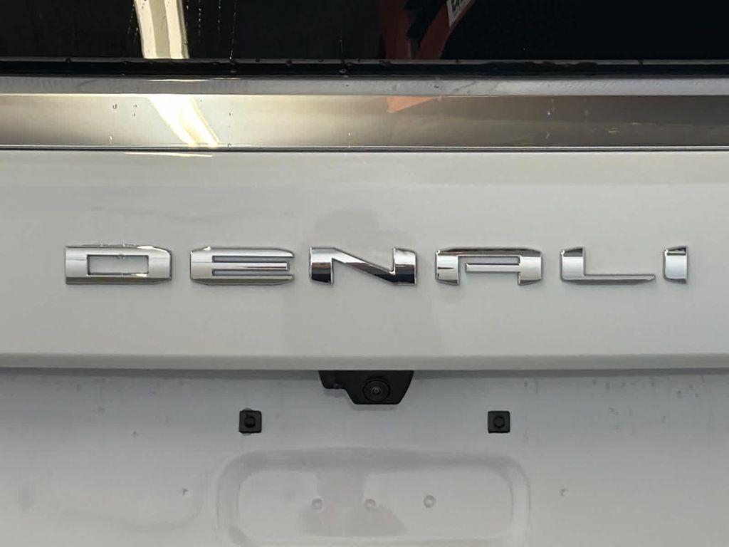 new 2026 GMC Yukon XL car, priced at $95,555