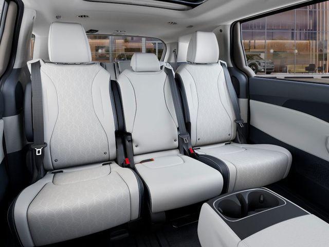 new 2025 Kia Carnival Hybrid car, priced at $44,477