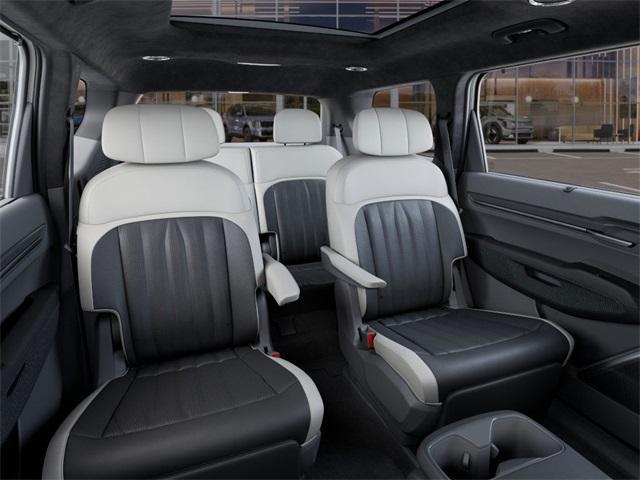new 2025 Kia EV9 car, priced at $78,790