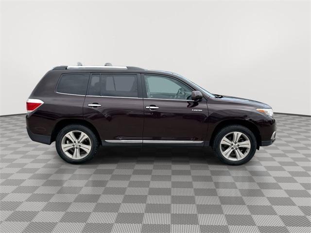used 2012 Toyota Highlander car, priced at $17,099