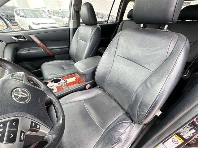 used 2012 Toyota Highlander car, priced at $17,099