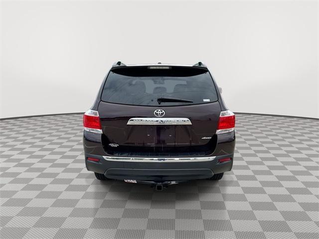 used 2012 Toyota Highlander car, priced at $17,099
