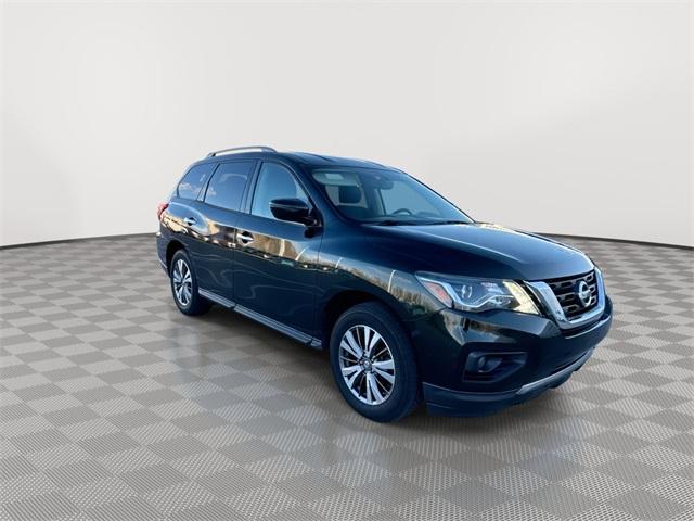 used 2019 Nissan Pathfinder car, priced at $21,598