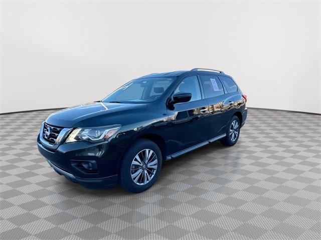 used 2019 Nissan Pathfinder car, priced at $21,598