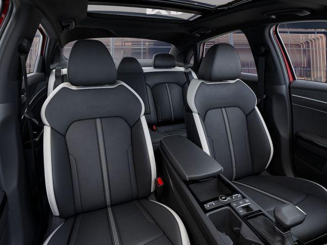 new 2025 Kia K5 car, priced at $31,920
