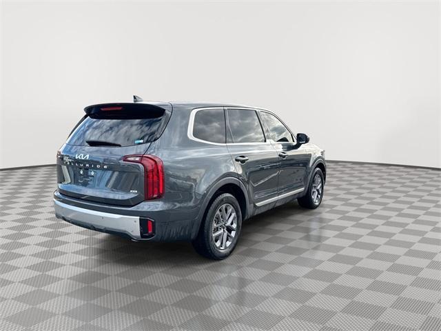 used 2023 Kia Telluride car, priced at $34,298