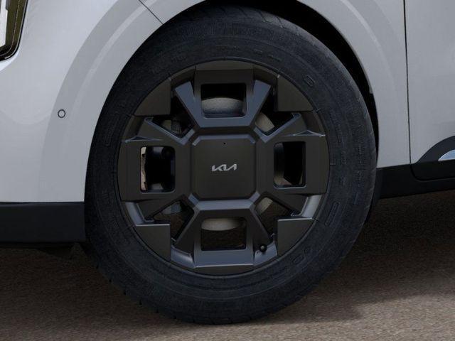 new 2025 Kia Carnival Hybrid car, priced at $44,923