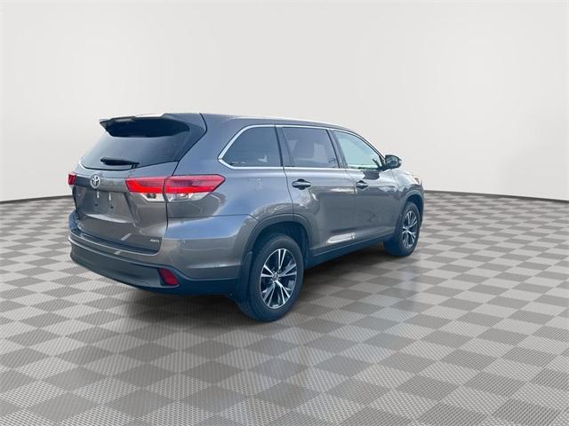 used 2019 Toyota Highlander car, priced at $26,196