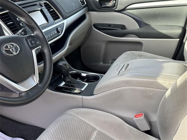 used 2019 Toyota Highlander car, priced at $26,196