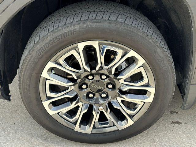 used 2024 GMC Sierra 1500 car, priced at $60,997