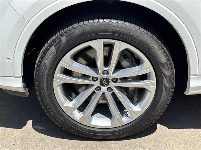 used 2025 Audi Q7 car, priced at $65,199