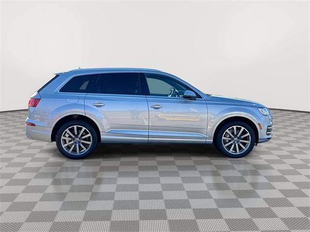 used 2019 Audi Q7 car, priced at $27,698