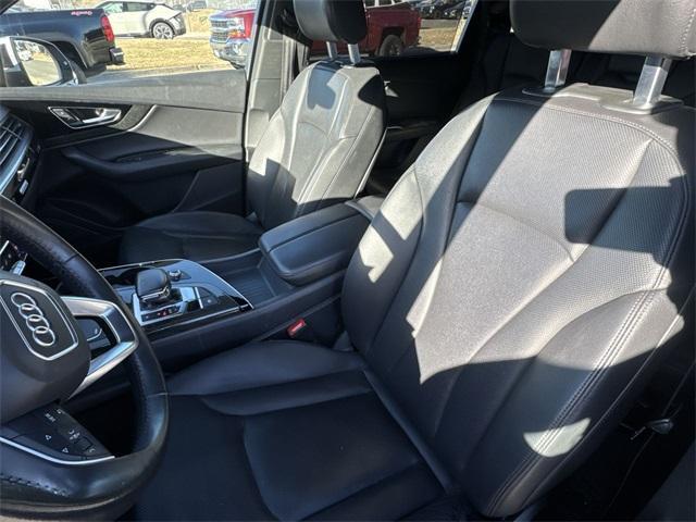 used 2019 Audi Q7 car, priced at $27,698