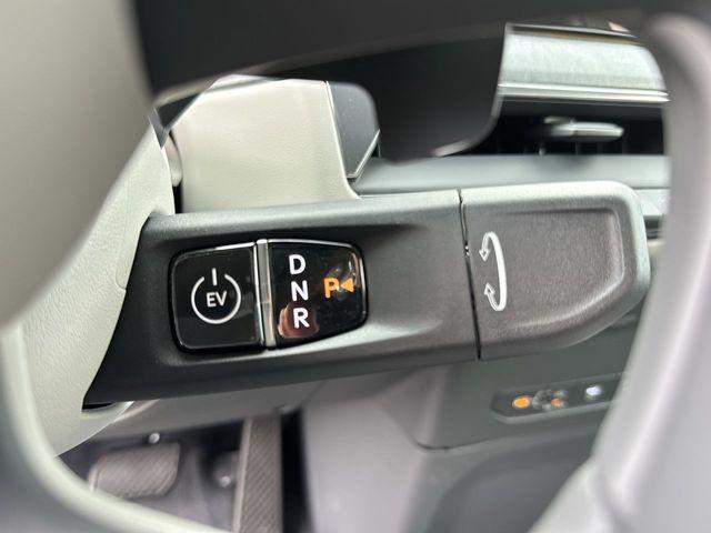 new 2026 Kia EV9 car, priced at $61,485