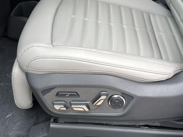 new 2026 Kia EV9 car, priced at $61,485
