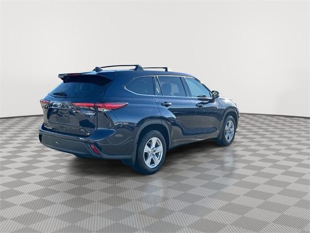 used 2022 Toyota Highlander Hybrid car, priced at $37,398