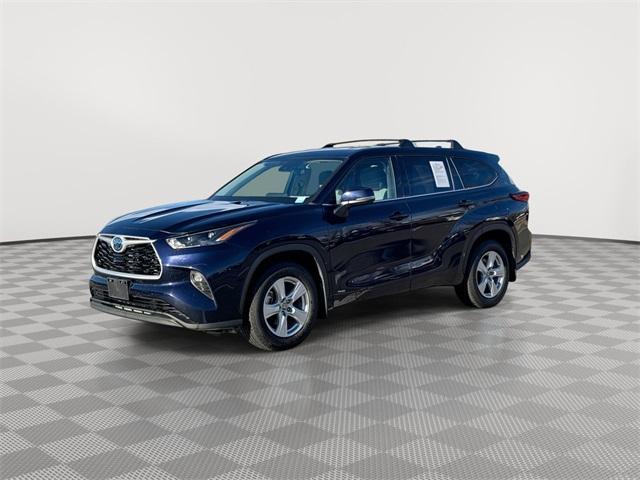 used 2022 Toyota Highlander Hybrid car, priced at $37,398