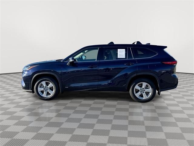 used 2022 Toyota Highlander Hybrid car, priced at $37,398