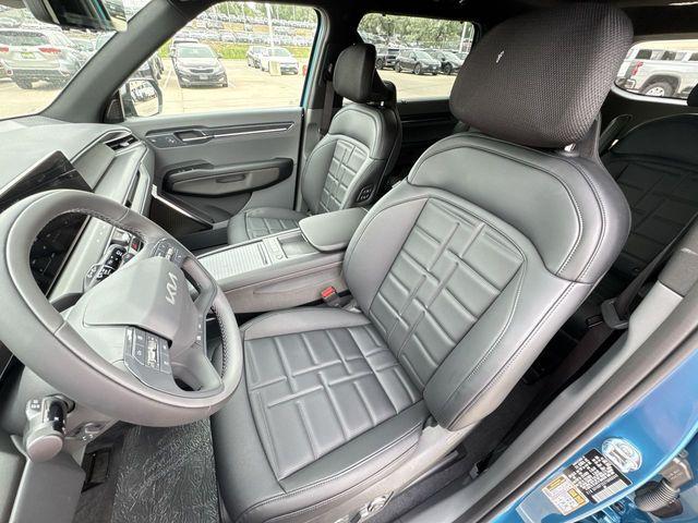 new 2026 Kia EV9 car, priced at $67,985