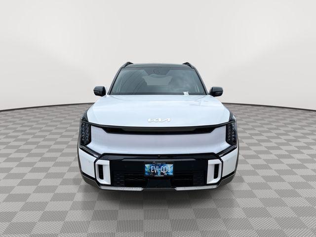 new 2026 Kia EV9 car, priced at $65,180