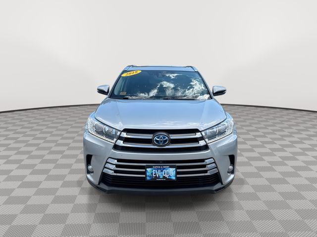 used 2018 Toyota Highlander Hybrid car, priced at $24,599