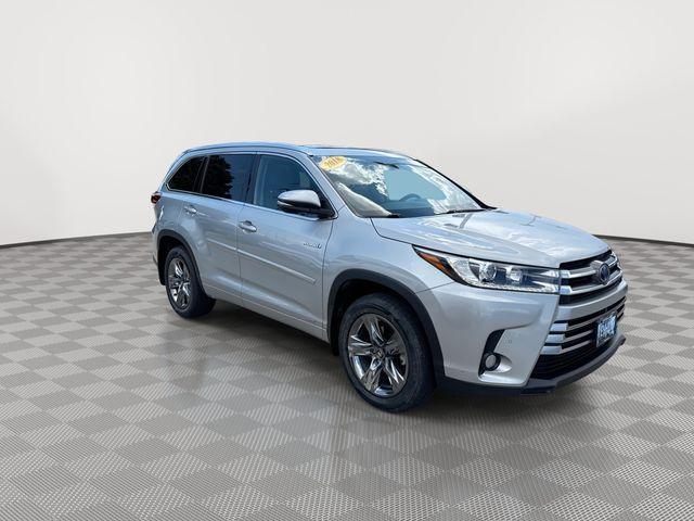 used 2018 Toyota Highlander Hybrid car, priced at $24,599
