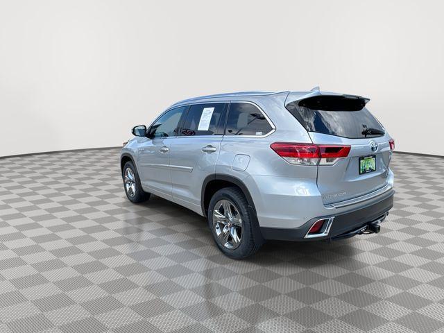 used 2018 Toyota Highlander Hybrid car, priced at $24,599