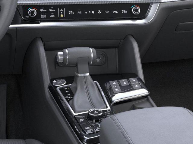 new 2025 Kia Sportage car, priced at $33,363