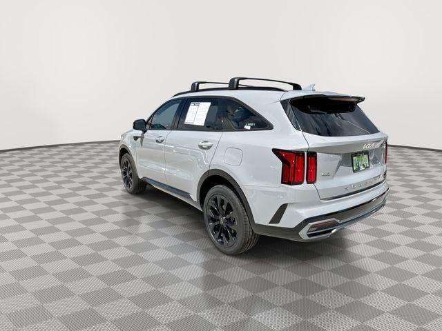 used 2022 Kia Sorento car, priced at $32,099