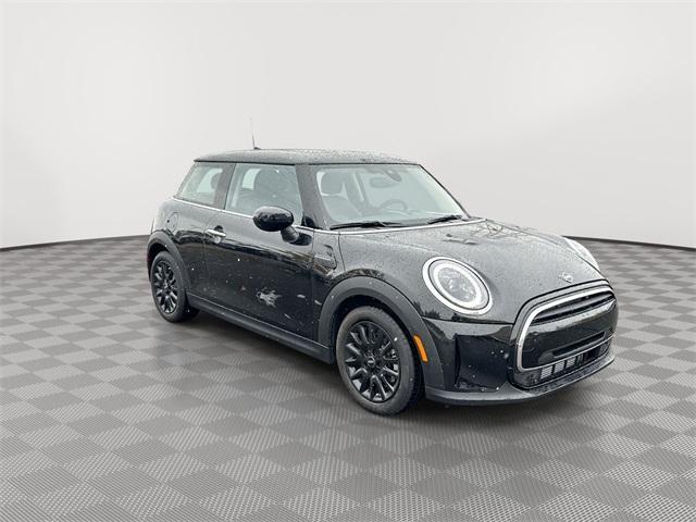 used 2023 MINI Hardtop car, priced at $26,798